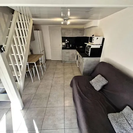 Hawai 1 - T1 Mezz 4 Couchages Port Leucate. Ref: 7h1_444 Mae-1861 * Leucate